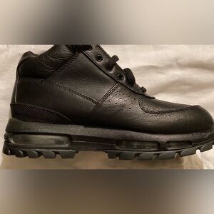Nike Kids Black Leather Boots Nike Air Max Goadome ACG Triple BLK Leather Boots
